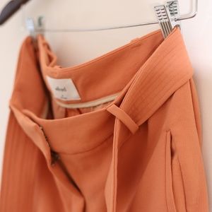 WILFRED CORAL HIGH WAISTED DRESS SHORTS